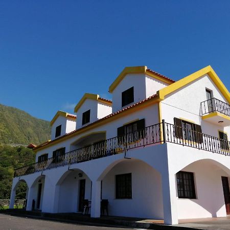 Casa Da Sogra - Apartamento 1 Faja Grande Ngoại thất bức ảnh